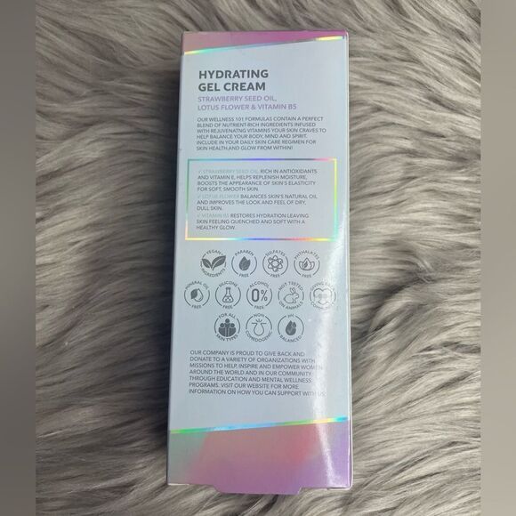 5 for $25🔥SpaScriptions Hydrating Gel Cream- New In Box - Picture 2 of 5